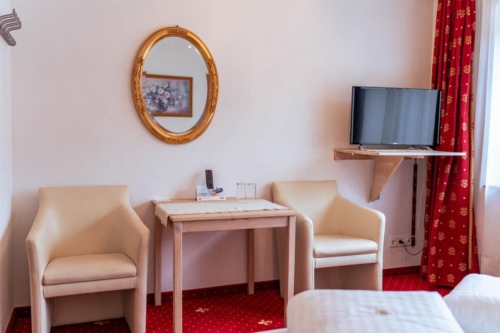 Hotel Donnerhof フルプメス 部屋 写真