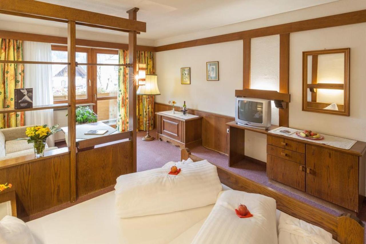 Hotel Donnerhof フルプメス エクステリア 写真